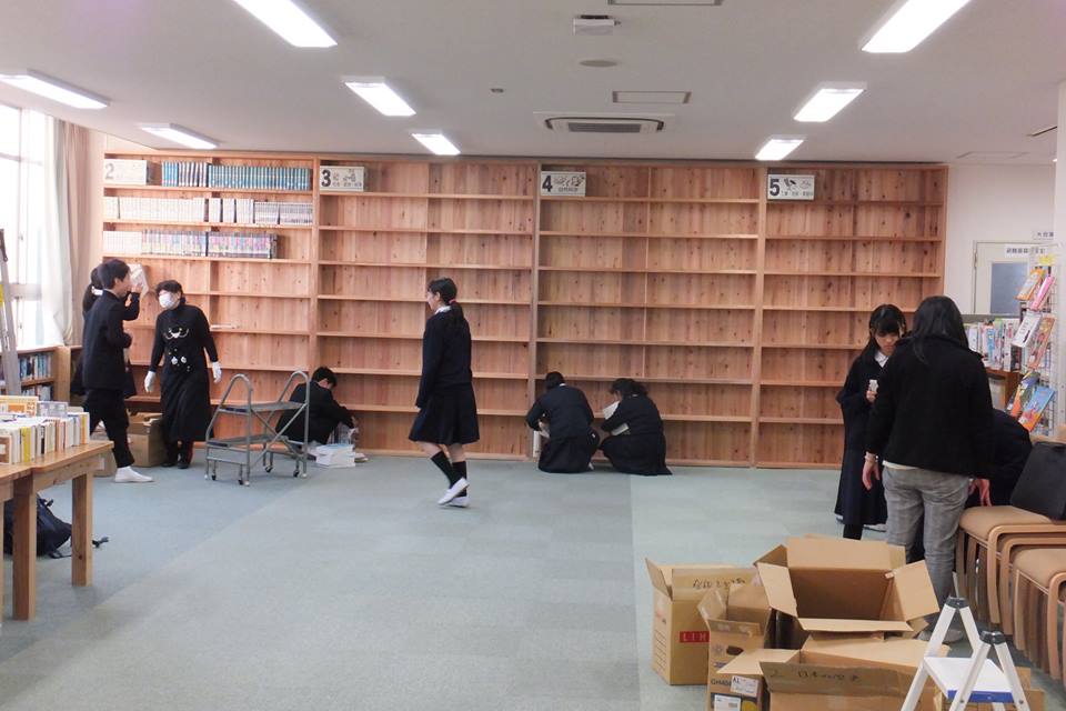 学校図書館木質化ｉｎ奈良教育大学附属中学校