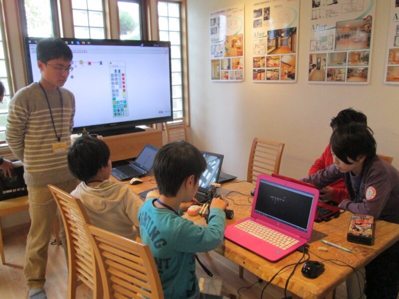 12月6日地域ロボットクラブ「奈良ロボッツ」が開催されました